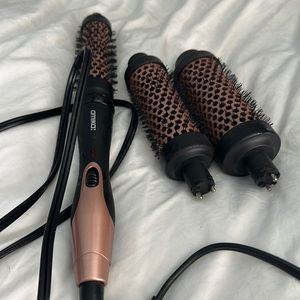 Amika bombshell, interchangeable heating brush